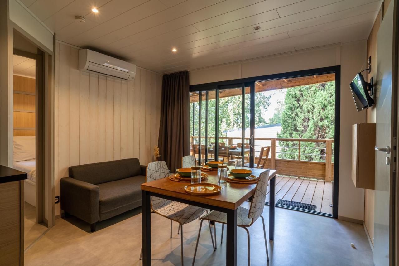 Ecolodge L'Etoile D'Argens Officiel Сент-Егюльф Екстер'єр фото