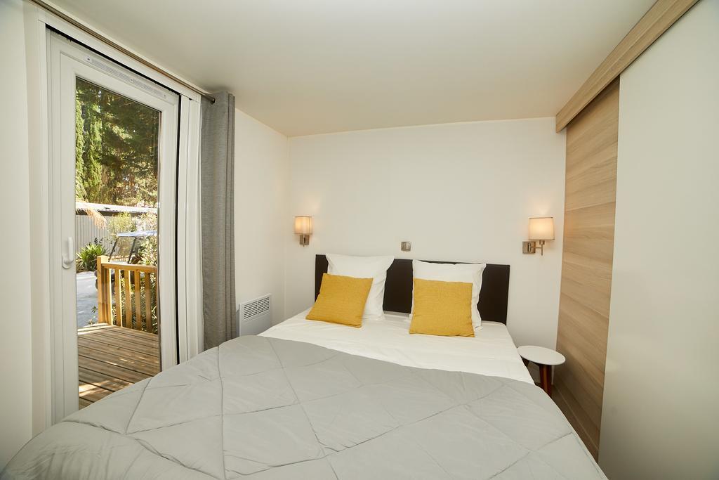 Ecolodge L'Etoile D'Argens Officiel Сент-Егюльф Екстер'єр фото